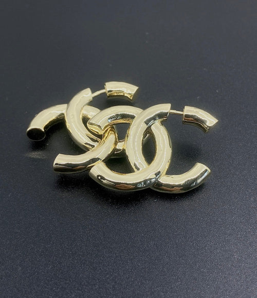 18K  Chanel Gold Earrings