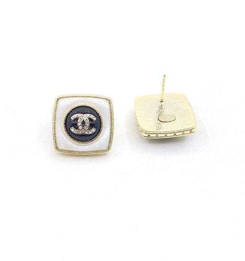 18K  Chanel Pearl Square Earrings