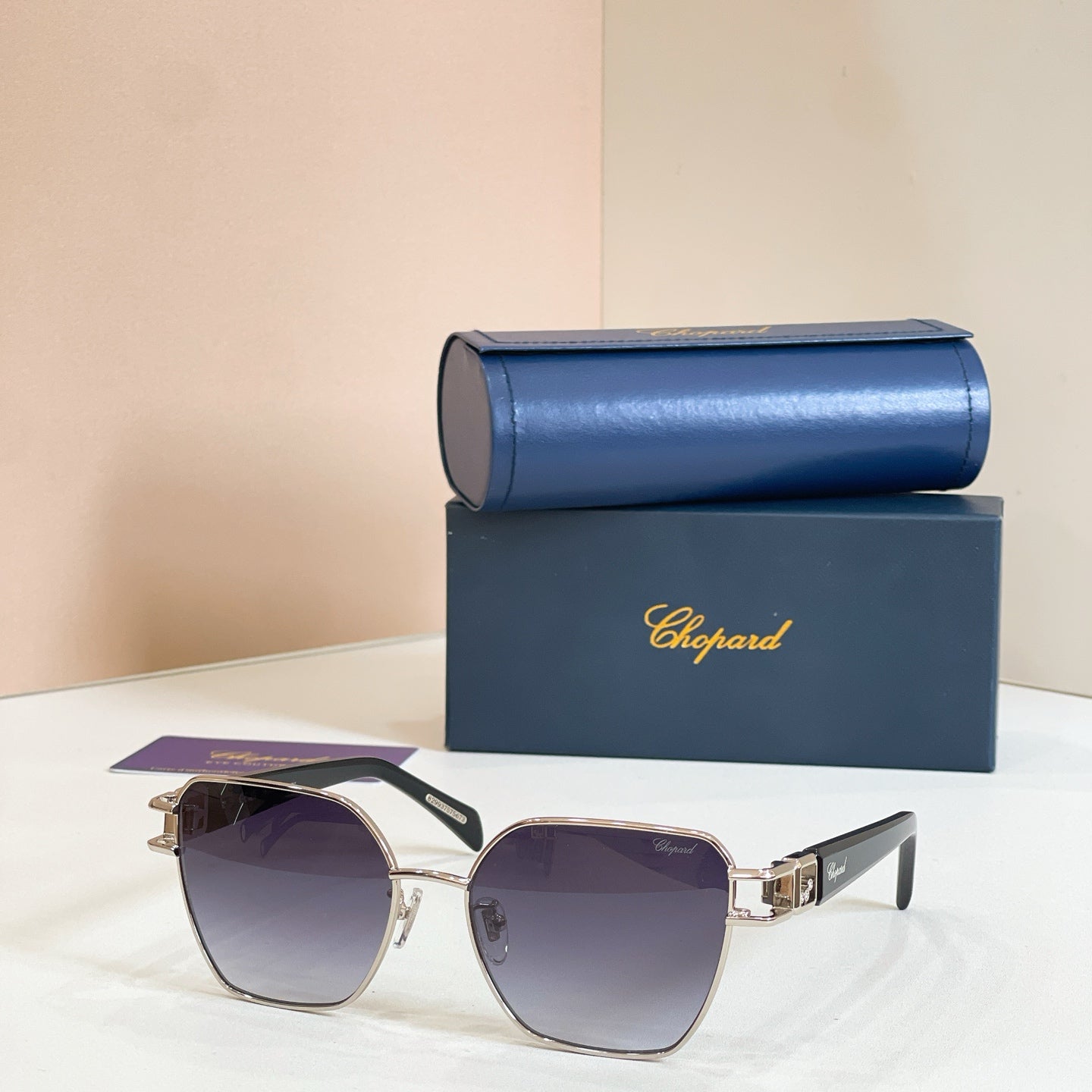 Chopard Sunglasses SCHM22S