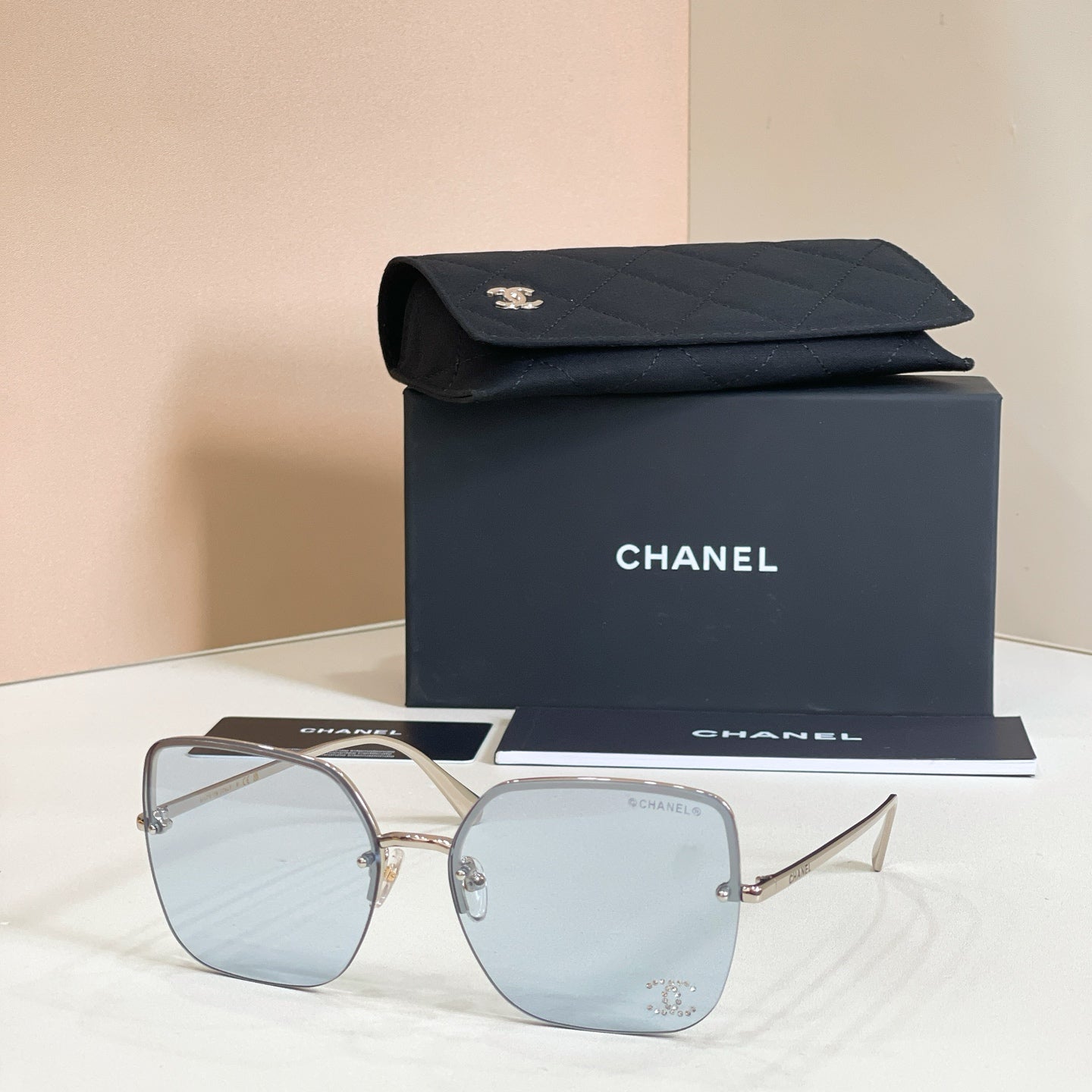 CHANEL Sunglasses 5492-H